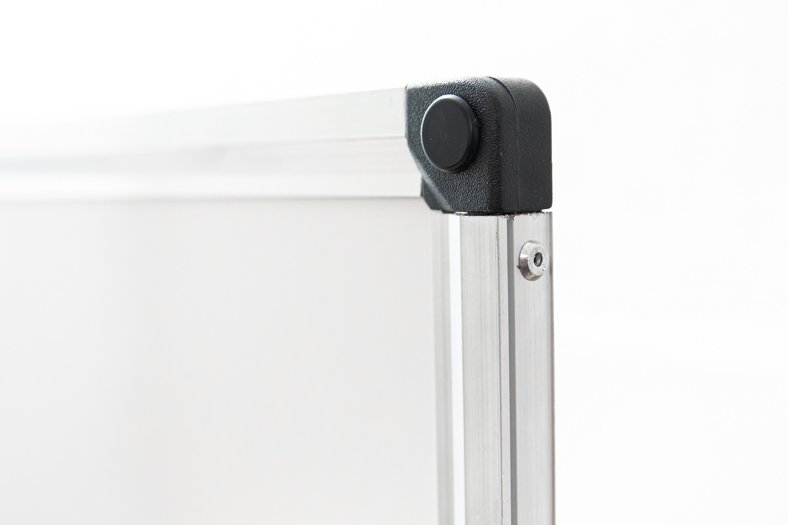 Quadro Branco Comum - Cantoneira